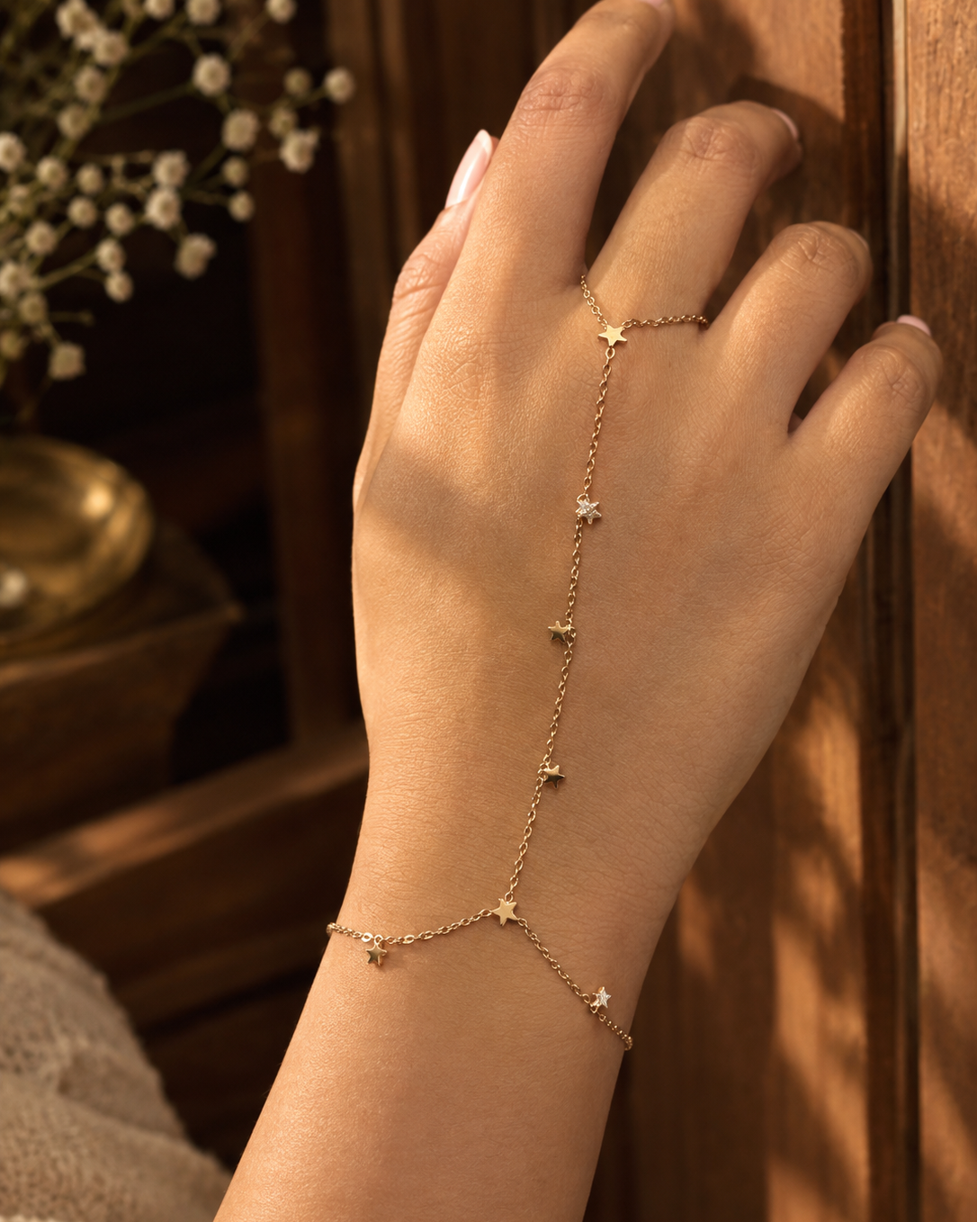 Aven Handchain