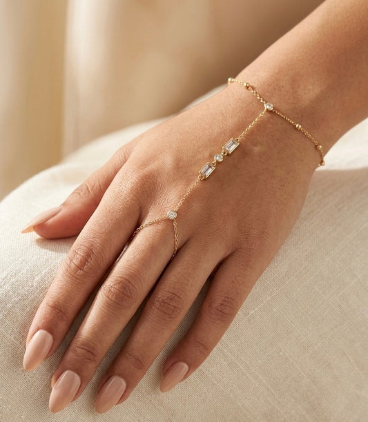 Amara Handchain