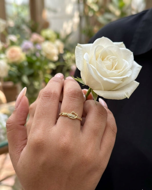 Amora Ring