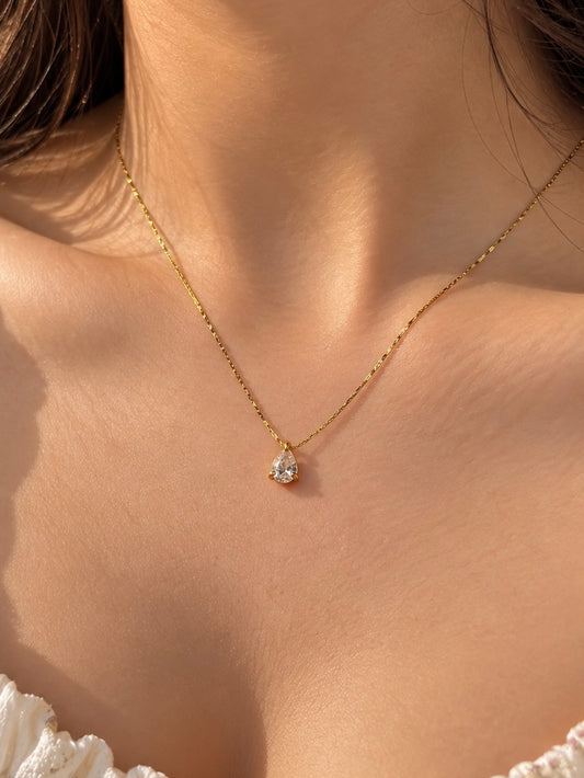 Elle Necklace